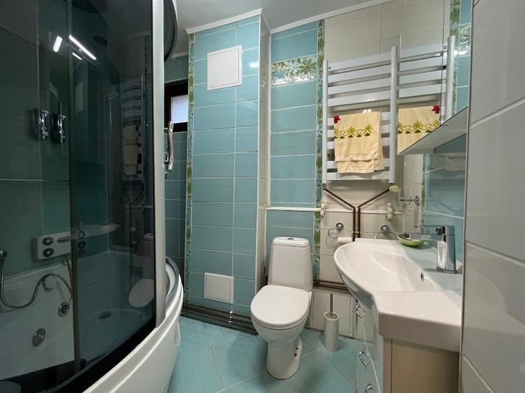 Apartament cu 3 camere semidecomandat, mobilat în Vatra Luminoasă