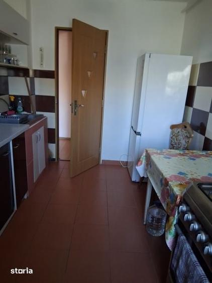 Inchiriez apartament 2 camere - 6