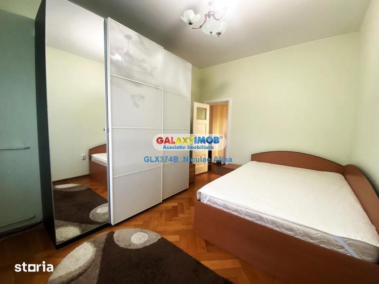 Apartament cu 2 camere semidecomandat, mobilat în Tei
