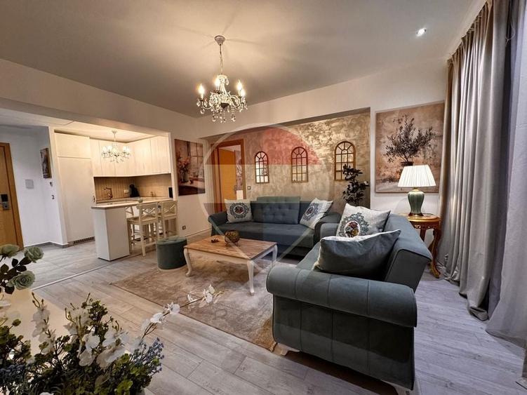 Apartament cu 2 camere semidecomandat, mobilat în Vitan