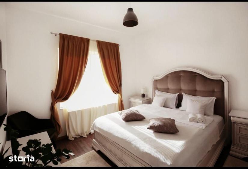 Casă cu 5 camere cu Teren 220 Mp în Oncea