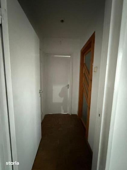 Apartament cu 2 camere semidecomandat în Brazda lui Novac