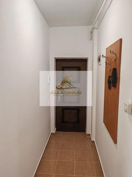 Apartament cu 2 camere decomandat, mobilat în Nord-Vest