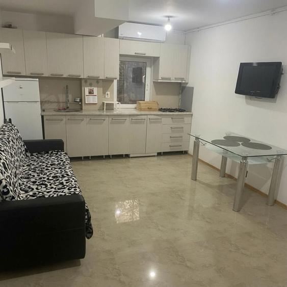 Apartament cu 4 camere decomandat în Sebastian