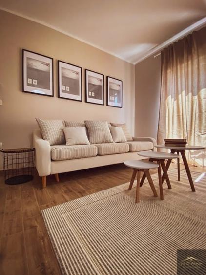 Apartament cu 2 camere decomandat, mobilat în Dumbrăvița
