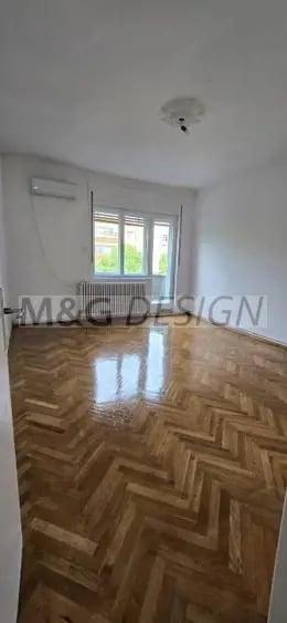 Apartament cu 3 camere decomandat în Iosefin