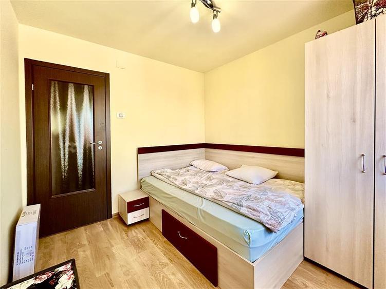 Apartament cu 2 camere semidecomandat în Aurel Vlaicu