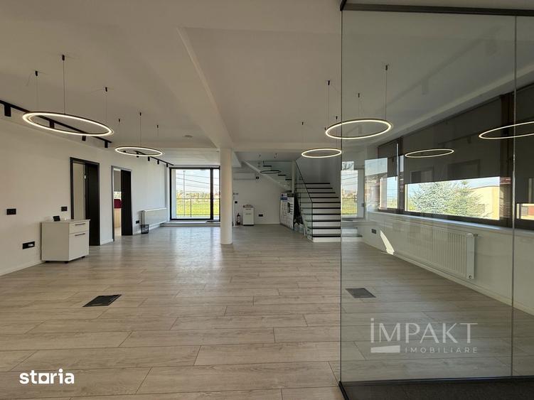 Casă cu 8 camere cu Teren 478 Mp în Borhanci
