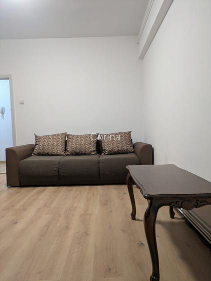 Apartament cu o camera de inchiriat pe Bvd 21 Decembrie