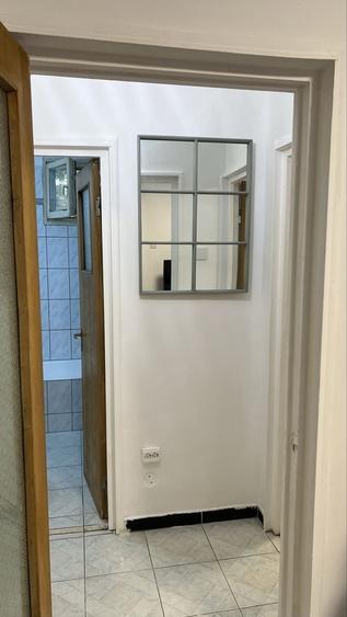 Apartament cu 2 camere semidecomandat în Mărăcineni