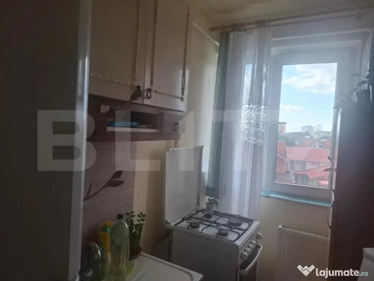 Apartament cu 2 camere semidecomandat în Micro 5