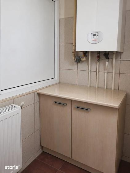 Apartament 3 Decomandate, Et 5/10, semimobilat, DOAR 73490 Euro - 9