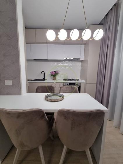 Apartament cu 2 camere decomandat în Mamaia