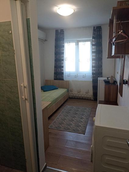 Proprietar inchiriez garsoniera in Complex Studentesc - 1