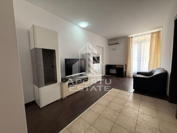 Apartament cu 2 camere, decomandat, zona Torontalului - 1