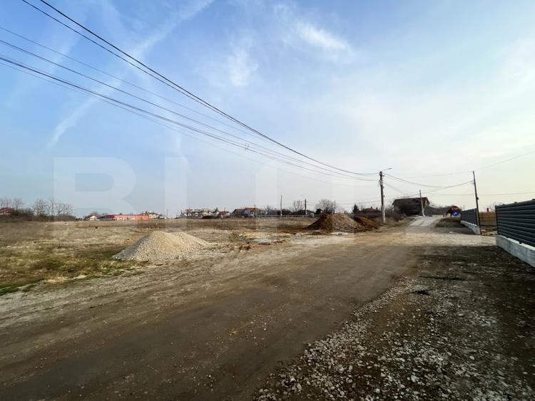 Teren IV 1999 mp, toate utilitățile, dublă deschidere, Cârcea - 5