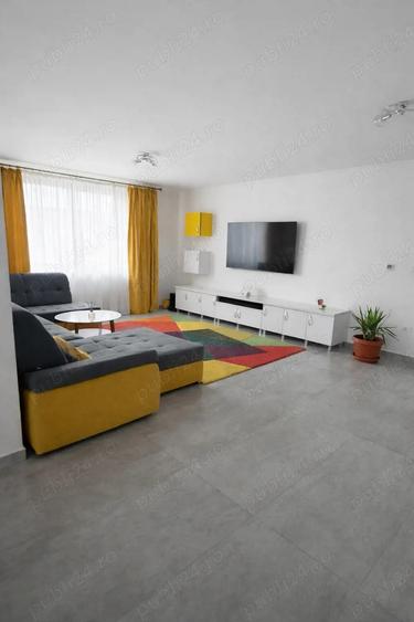 vand 2 case una noua si una batraneasca - 5