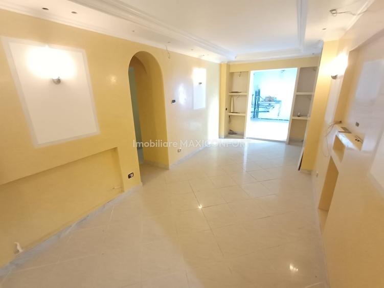 Vanzare apartament 2 camere, St = 82,50mp - 1