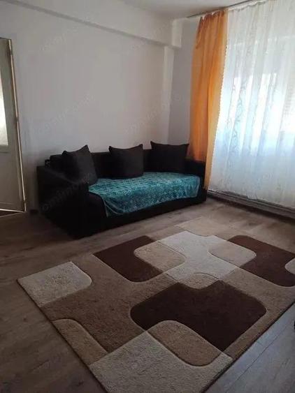 Apartament cu 2 camere spre inchiriere, in 7 Noiembrie - 2