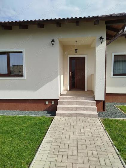 Proprietar inchiriez duplex, Mo?ni?a Noua,3 dormitoare,living,bucatarie ,baie. - 10