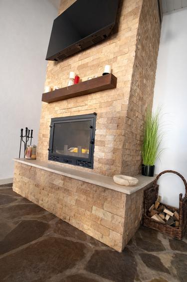 Casă Budești – potrivită pentru familie, curte și spații generoase - 9