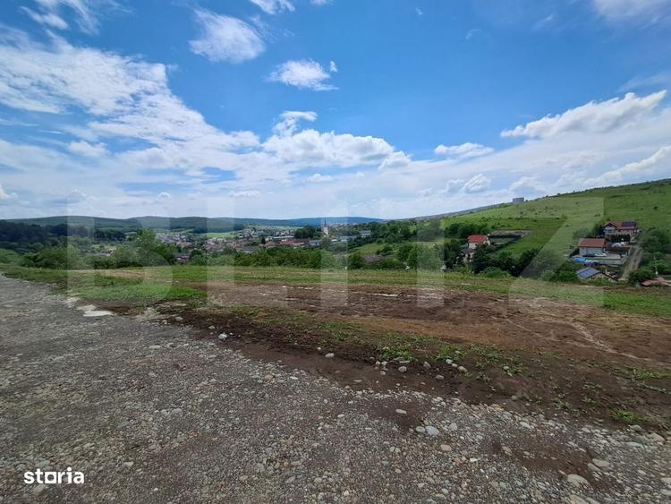 Teren Intravilan, zona Livezeni - 1
