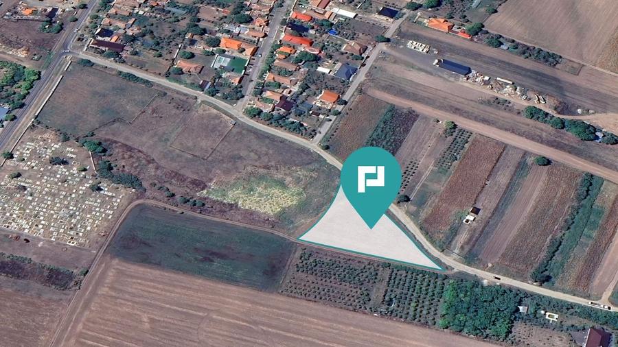 Teren intravilan de 4500 mp în Zădăreni - 2