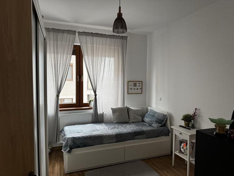 Inchiriere apartament 3 camere Cartierul Solar - 3
