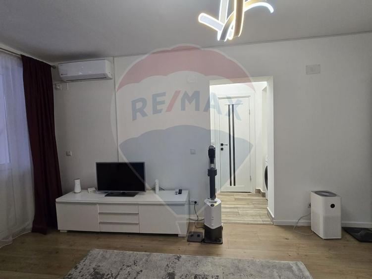 DE VANZARE Apartament 2 camere RENOVAT 2024 - 5