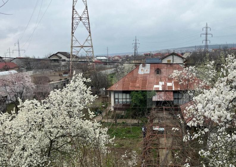 Teren intravilan 1442 mp zona Calea Bucuresti/ Lapus - 1