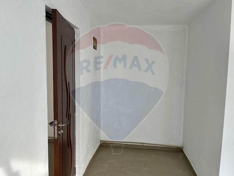 Spatiu comercial de 40.04mp de vanzare in zona Vest - 3