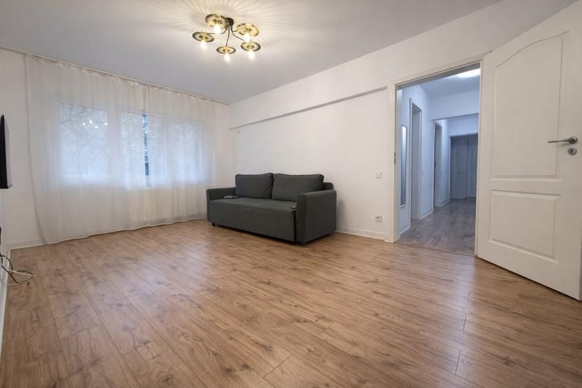 Rar pe piata: 3 camere complet renovat, totul NOU, etaj 1! - 1