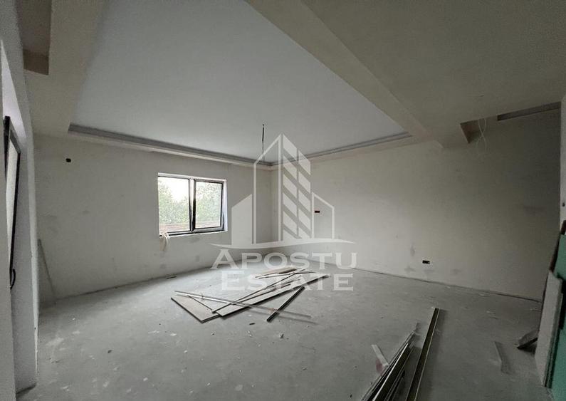 DUPLEX DE VANZARE cu suprafata foarte generoasa in Giarma... - 2