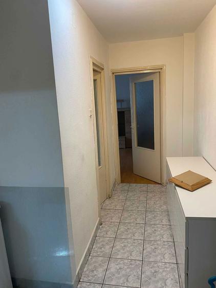 inchiriez apartament 2 camere Apartamentul este complet mobilat si utilat, gata de mutare imediata. - 1