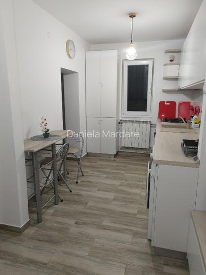 Apartament  cu 2 camere ,utilat si mobilat complet-persoana fizica