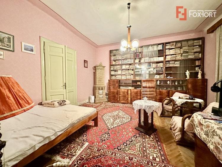 COMISION 0% Apartament cu 4 camere in cladire istorica - Piata Maria - 10