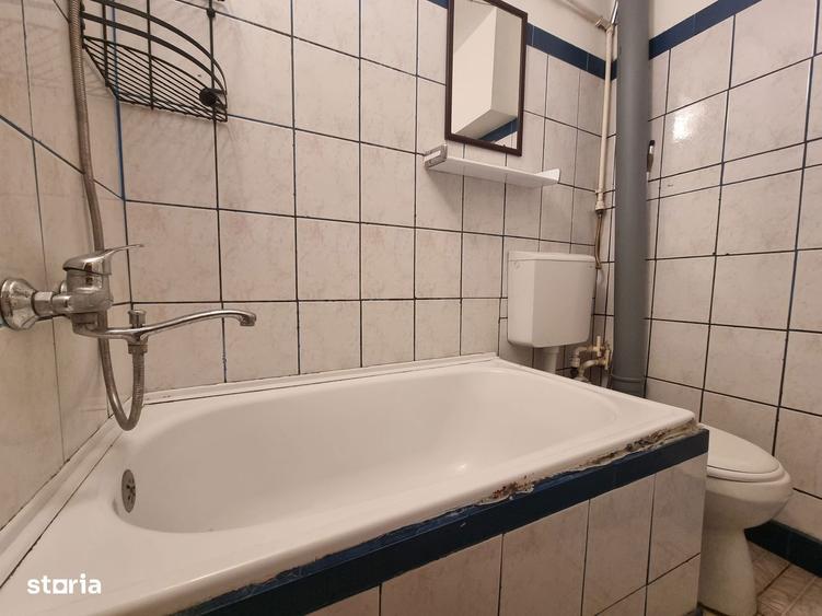 Garsoniera Poarta 6 ideala pentru locuit sau investitie - 3