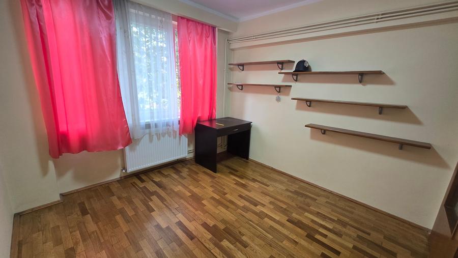 Apartament cu 3 camere cu centrala proprie zona Gării de Nord - 8