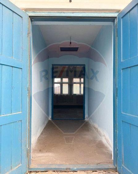 Spa?iu comercial/ teren pretabil materiale constructii, ... - 16