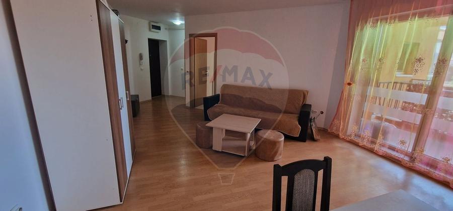 Apartament cu 2 camere, str. Stefan cel Mare, bloc ADAMA - 1
