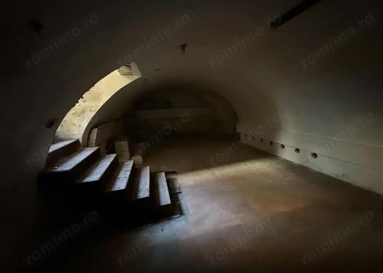 Demisol Pivnita Spatiu de depozitare - ULTRACENTRAL - 4