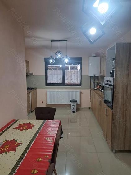 Vand casa locuibila la Costeiu - 1