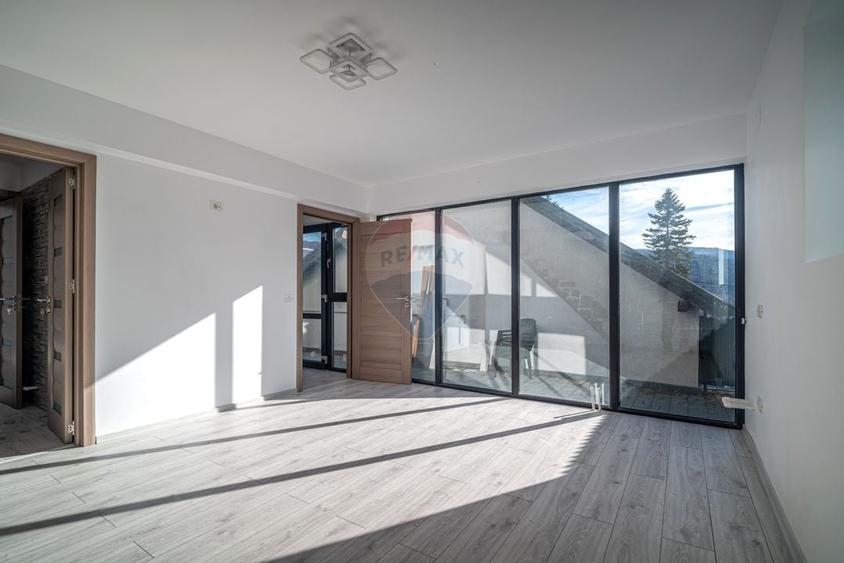 Casa de vacanta in Busteni - confort, priveliste si pozitionare unica - 4