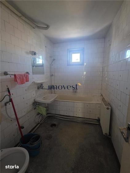 Apartament cu 2 camere semidecomandat în Micro 17
