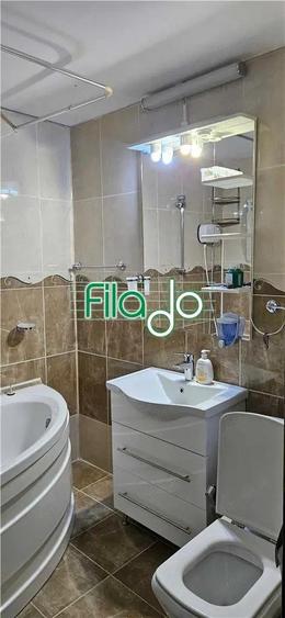 Apartament 4 camere transformate in 3, Basarabia - 2
