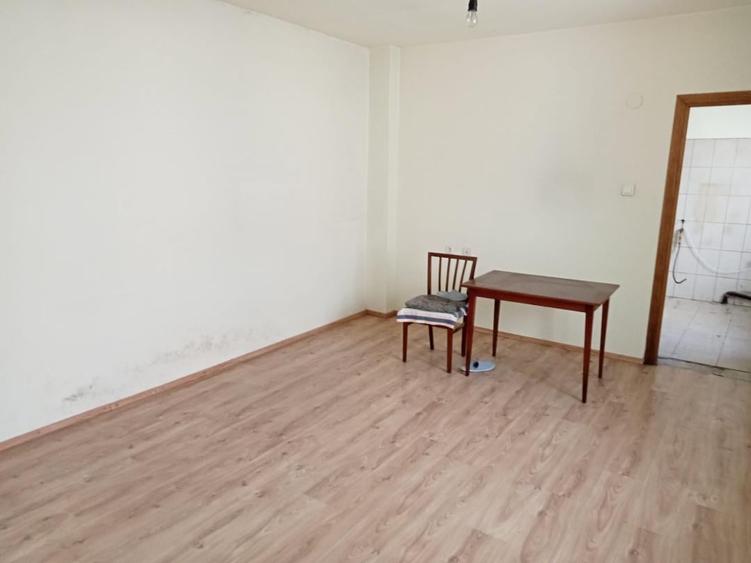 ABATOR   CASA   P+M     4 CAMERE  GAZE TEREN 262 MP  PRET 210.000 EURO - 1