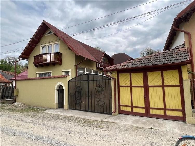 Sarmul traditiei imbinat cu confortul modern: Rezidenta de exceptie, Central, Ta - 37