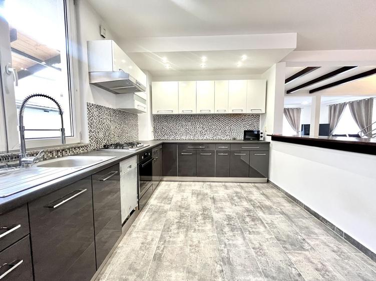 Casă luminoasă cu curte și garaj, perfectă pentru familie | Braytim - 9