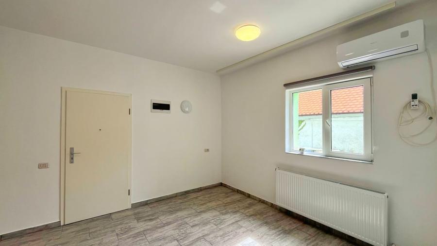 Spatiu Comercial in Zona Centrala - 3