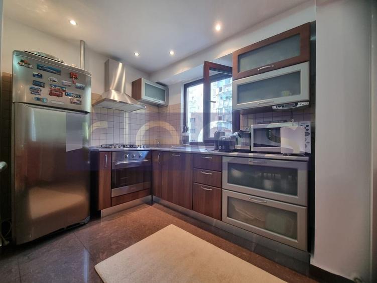 OPORTUNITATE - VANZARE - 3 - CAMERE -DECOMANDAT -OCTAVIAN GOGA - 9